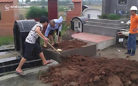 Mơ thấy bốc mộ người thân: Điềm báo và số may mắn nên biết